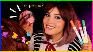  La MORRA de los PLUMONES juega con TU CABELLO en el salón!  I Ges ASMR