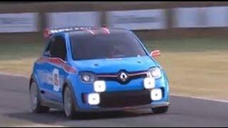 Alain Prost flat-out in the crazy Renault Twin Run at Goodwood | Festival of Speed 2013