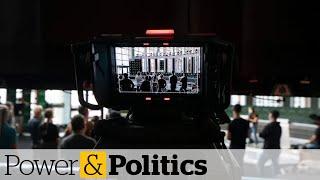 How do party leaders prepare for debates in French?