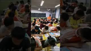 They stay till midnight studying for the gaokao