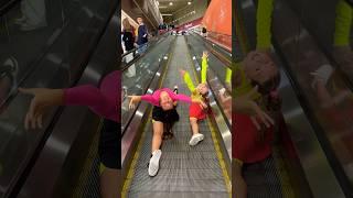 @Natalia.Dmitrieva #shortvideo #gymnast #tiktok #stretching #split #acrobatics #shortsviral #short