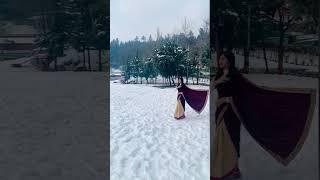 Bollywood kind of feels  #snow #saree