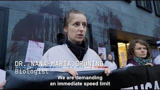 Scientist Rebellion takes action at the German Ministry of Transport