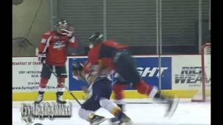 OTT1112 - Erie Otters - Windsor Spitfires_FightG5 McCarthy - Bilcke