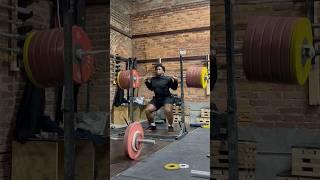 Kolbi Squats 300kg for ️ completely raw! #weightlifting