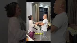 穷有穷养  ，富有富养，咱们的爸爸快乐养#关爱老人 #孝顺老人 #儿媳妇 #我的老爸 #唱歌 宿松斌哥 宿松斌哥一家人
