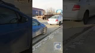 Очередь на заправке в Южно-Сахалинске, часть 2