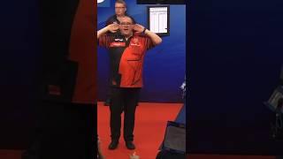 EPIC walk-on Stephen Bunting World Matchplay 2024 #darts #shorts #dart