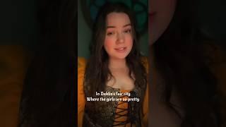 Molly Malone (the first Irish song I ever learned!) #mollymalone #irishfolk #bard