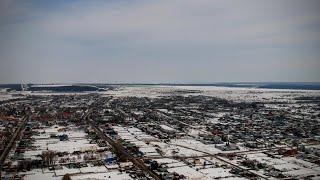 река Уса и село Шигоны Самарской области, весной с высоты