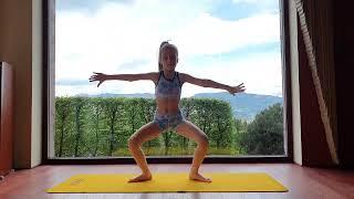 l'm Walking in the ParkGirl Gymnast‍️Natasha -StretchingWe are TravelingMusic