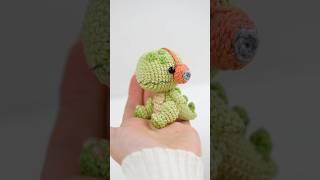 Meet Melody Dino, Friendy Sadie’s music-loving little pet! #amigurumi #crochet #art #diy #handmade