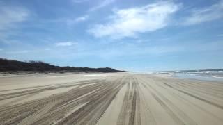 Cruising on 80-mile-beach, Fraser Island