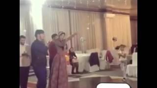 Чеченская лезгинка-Chechen dance- красавица Сафия