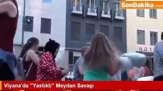 Viyana’da “Yastıklı“ Meydan Savaşı.