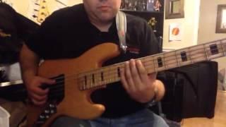 Carvin R1000 and a new bass bridge Kmise