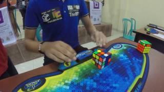 RUBIK'S CUBE WORLD RECORD 4.74 SECONDS - Mats Valk