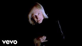 Tom Petty And The Heartbreakers - Mary Jane's Last Dance (Official Music Video)