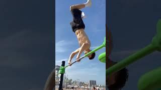 Vibe in Barcelona‍ #calisthenics #crazy #parkour #workout #flip #motivation #acrobatics