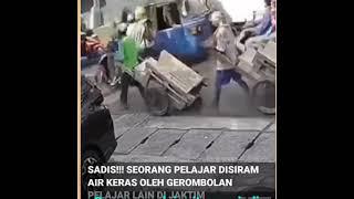 Viral !! Anak pelajar disiram air keras di jakarta