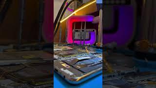 Mobo tech 🪛️ #shortvideo #mobilerepair #iphone16