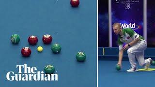 ‘That is ridiculous’: brilliant bowls shot lights up World Indoor Championships