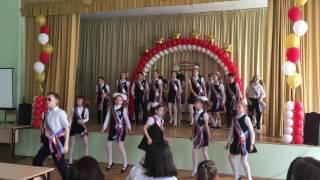 14.Классный флэшмоб " Опа, 5 класс!" Владимир - солист.