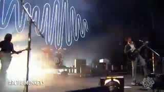 Arctic Monkeys - I Bet That You Look Good On The Dancefloor - Live @ Lollapalooza Chicago 2014 - HD