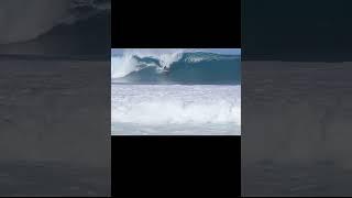 Huge Pipeline #surfing #northshore #hawaii #pipeline #bigwaves #wsl #pipepro