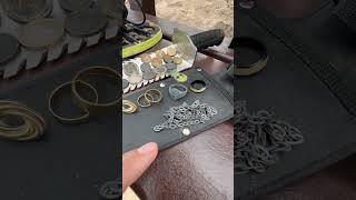 Пляжный поиск с металлоискателем ! #shortvideo #metaldetecting #золото #gold #goldcoin #coin #монеты