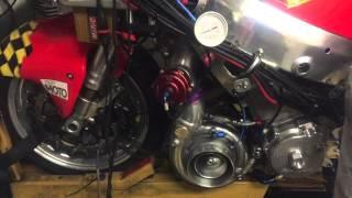 904hp from a turbo Hayabusa. A bike with the same power as a Bugatti Veyron!!