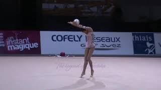 Viktoria MAZUR (UKR) ball - 2013 Thiais AA