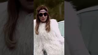 Işın Karaca - Bir Garip Yolcu (Engelsiz Versiyon)