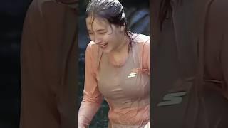 Nancy Momoland's having a blast in the water! #kpop #shorts