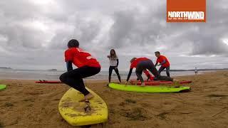 Curso de surf en Somo, Cantabria. Escuela Northwind