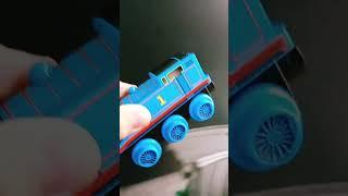 Thomas gets Crashed