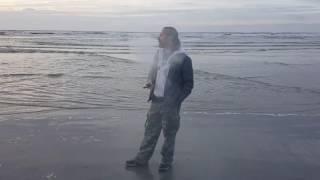 De Vrolijke Vaper on vacation part 1, seaside vaping