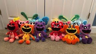 Poppy Playtime Both Official Smiling Critters Plushies Review + Comparison!