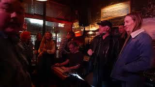 Jambalaya - Lorretta, Paul, Brenda - King Arthur band – Rooks Return