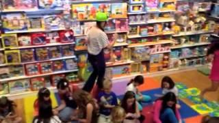 Harlem Shake Toy Store Style (Learning Express Toys Fort Lauderdale)