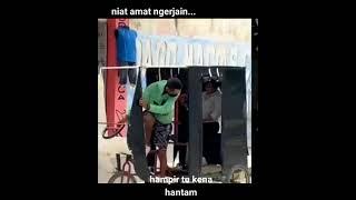 kocak ..ngakak ngerjain tukang becak