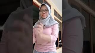 cantik jilbab || hijab cantik || gunung gede #shorts