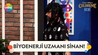 Sinan Çalışkanoğlu ünlülerin çakralarını açıyor! | Demet Akbağ ile Güldürme Beni 2. Bölüm