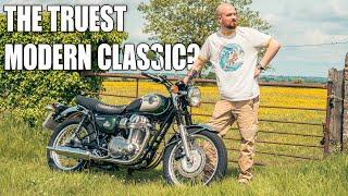 Why On Earth Did Kawasaki Axe The W800? Review In The Idyllic British Countryside