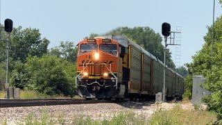 Fast moving BNSF Autorack train w/ Solo Unit leading! BNSF Transcon: Emporia sub..8/4/24