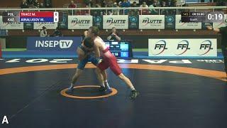 Qual. GR - 59 kg: M. AINALUGOV (KAZ) df. M. TRACZ (POL) by TF, 11-1