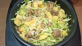 Картопля зі свининою і грибами в мультиварці/Potatoes with pork and mushrooms in a multicooker