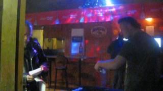 Robby Suter sings "Long way down" by the goo goo dolls at Karaoke