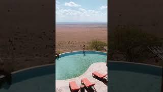 Lions Bluff Lodge | Lumo Conservancy Kenya