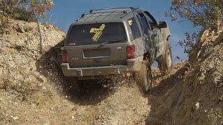 Extrem offroad for little money. The Jeep Grand Cherokee ZJ 5.2 V8